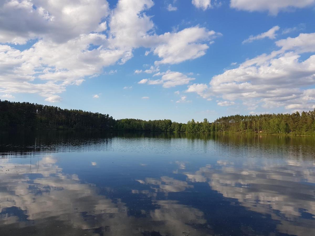 Chata Nad Rzeka Lipusz Exteriér fotografie